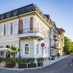Villa Promenade (Adults Only)